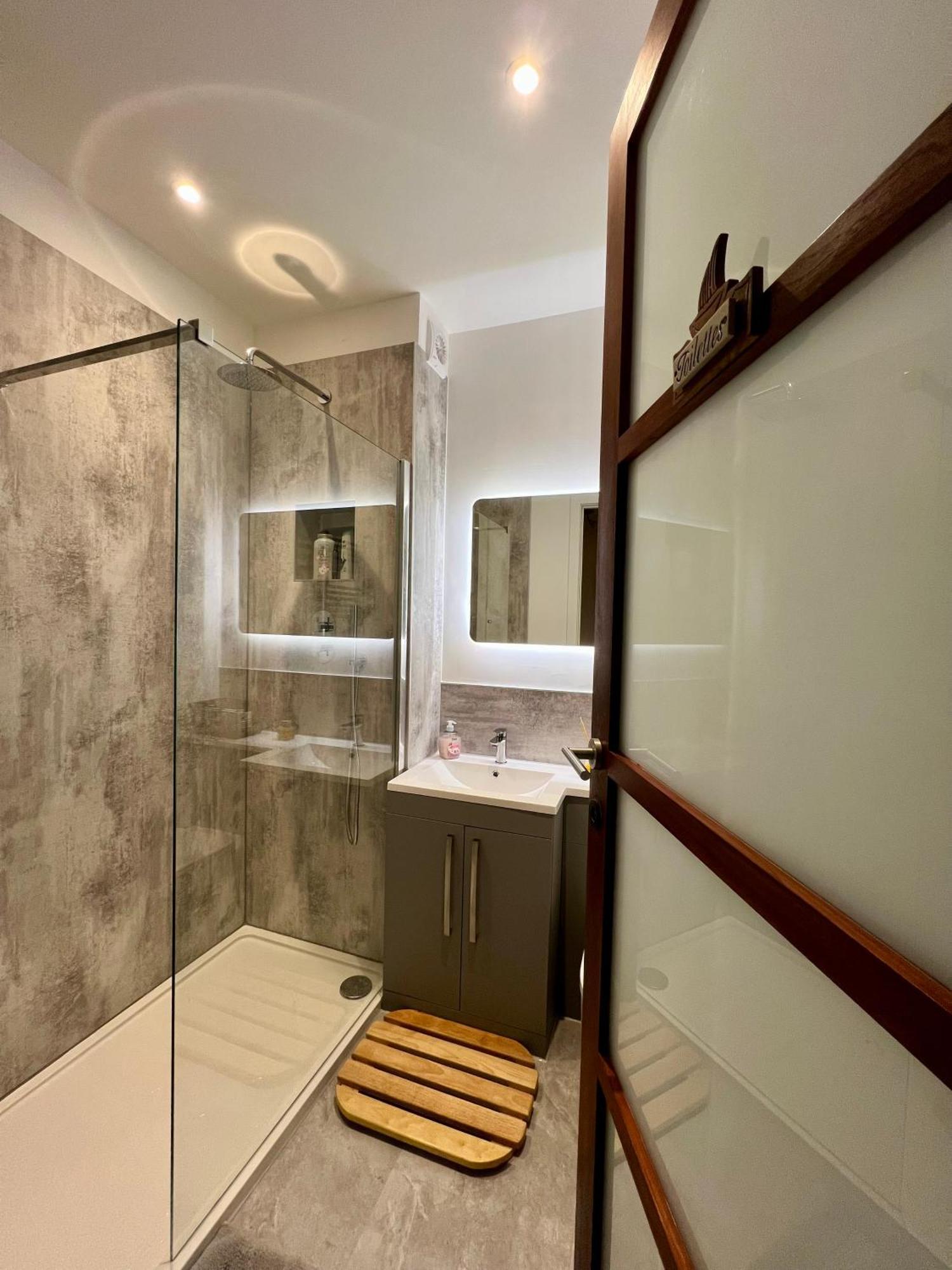 Stunning Victorian Mansion Apartment - Hosted By Agf Property - Free Parking Upon Request Brighton Exterior foto